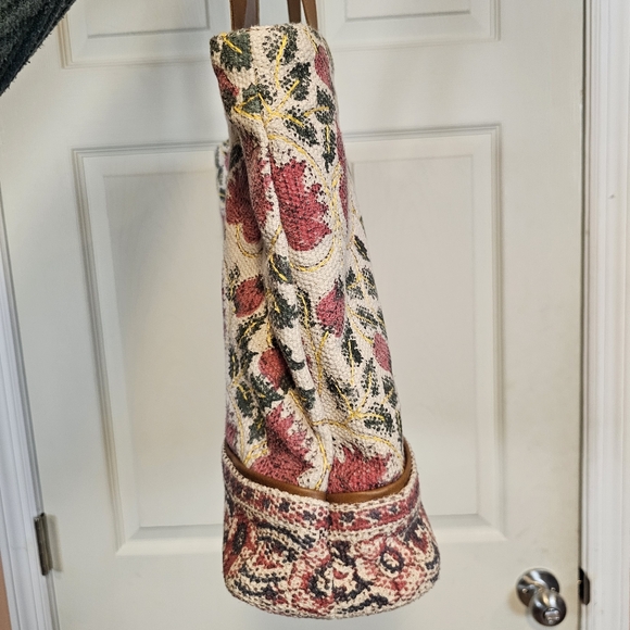Leather & Cotton Large Floral Tapestry Bohemian Cottagecore Tote Bag - Picture 3 of 7